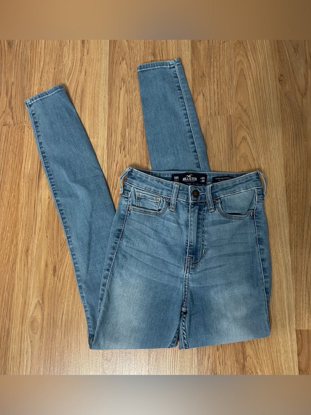 Hollister Ultra High Rise Super Skinny Jeans